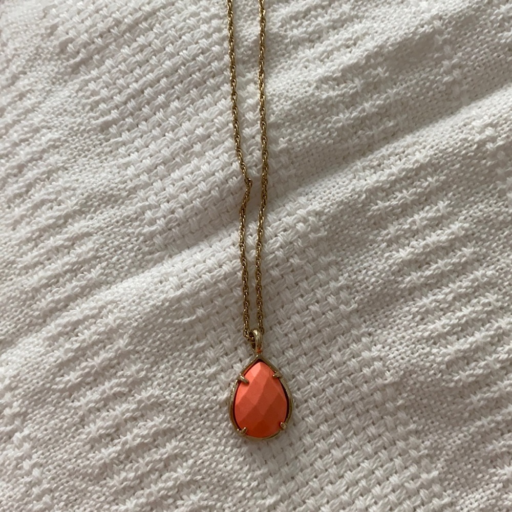 Kendra Scott orange necklace